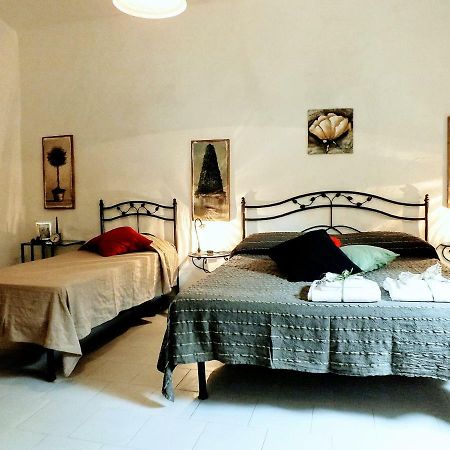 Centralissimo Nel Cuore Del Borgo Suvereto Exterior photo